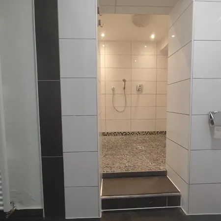 Monter24- Kk76 Ferienwohnung / Perfekt Fuer Businessreisende & Monteure, Zentral 4 Personen, 2 Zimmer Apartman Bad Kreuznach