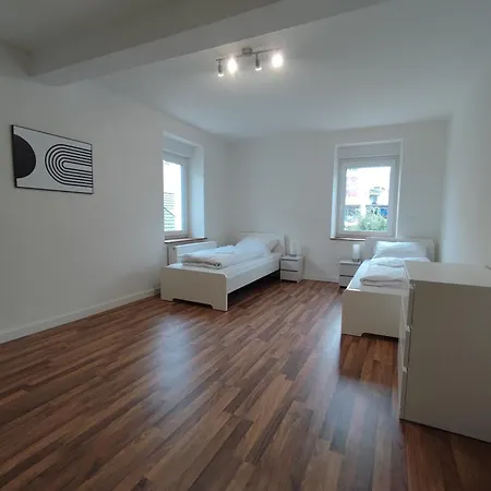 Monter24- Kk76 Ferienwohnung / Perfekt Fuer Businessreisende & Monteure, Zentral 4 Personen, 2 Zimmer