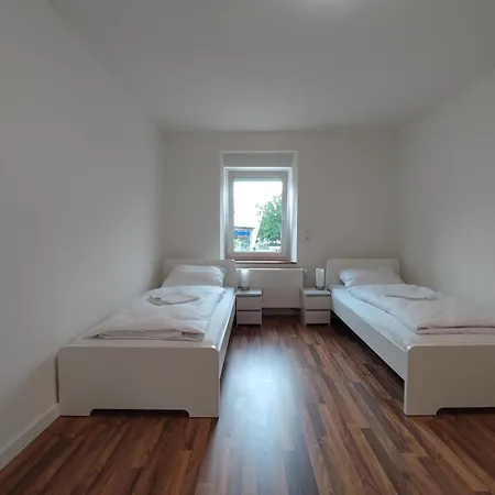 Monter24- Kk76 Ferienwohnung / Perfekt Fuer Businessreisende & Monteure, Zentral 4 Personen, 2 Zimmer Apartman Bad Kreuznach